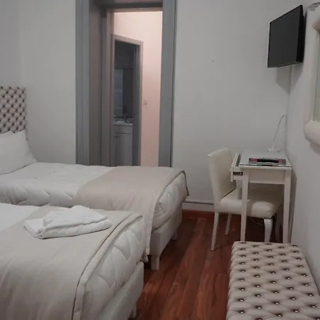 Hotel Senhor De Matosinhos 2*