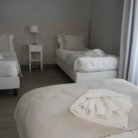 Otel Senhor De 2*
